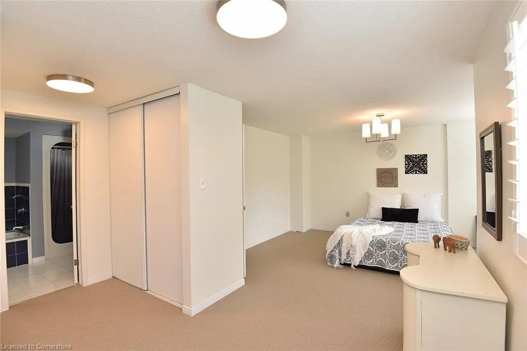 644 Upper Paradise Road, #20