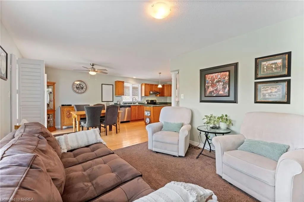 44 Macpherson Drive