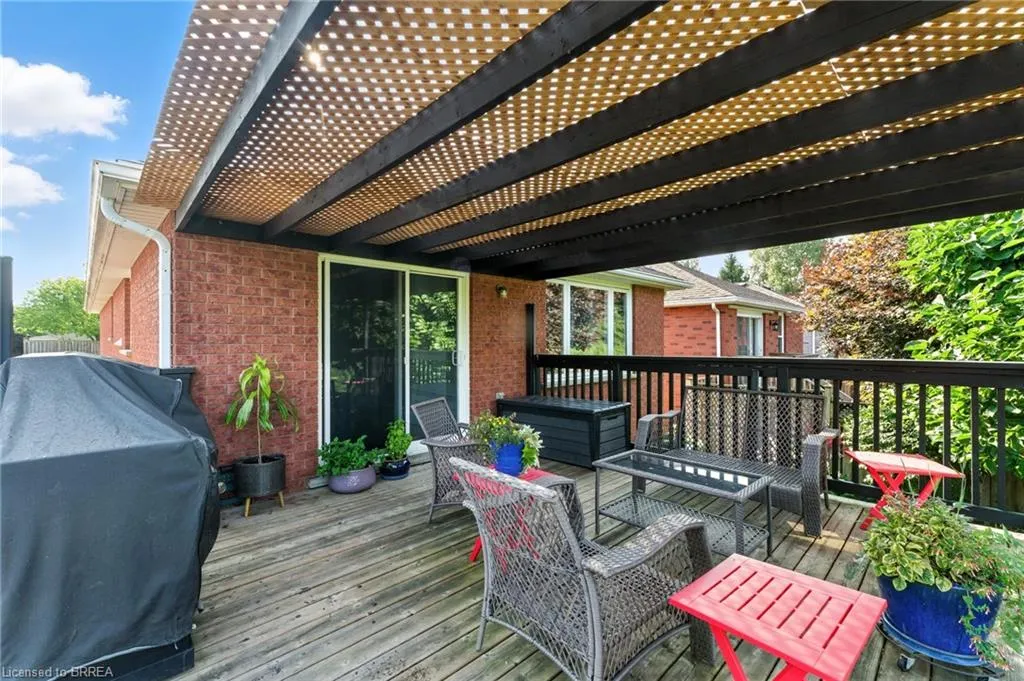 44 Macpherson Drive