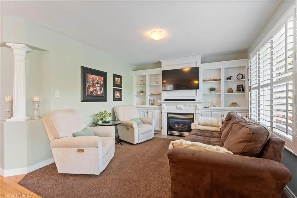 44 Macpherson Drive