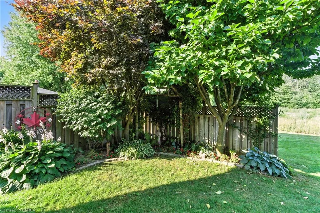44 Macpherson Drive