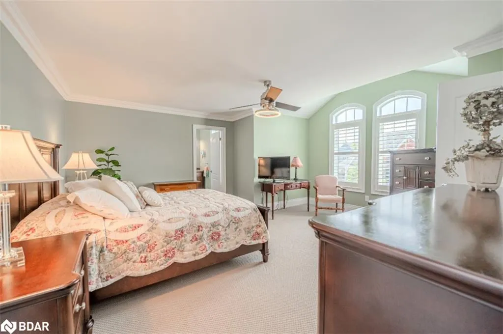 31 Plunkett Court