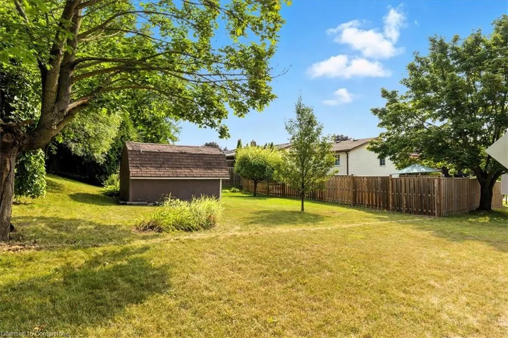 71 Bradbury Crescent