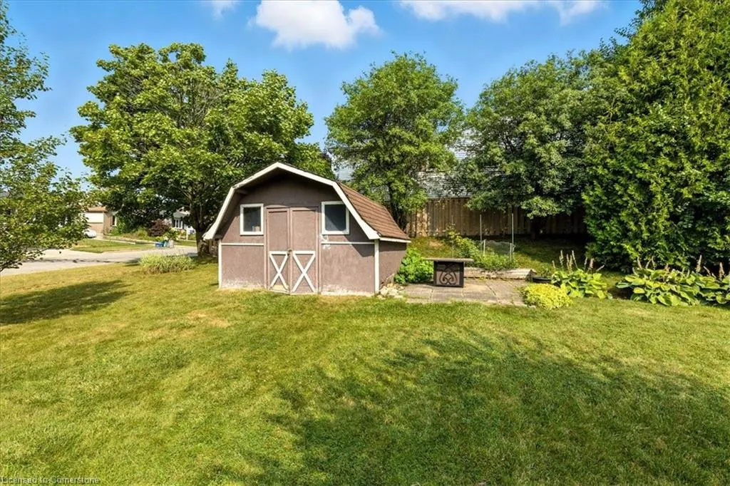71 Bradbury Crescent