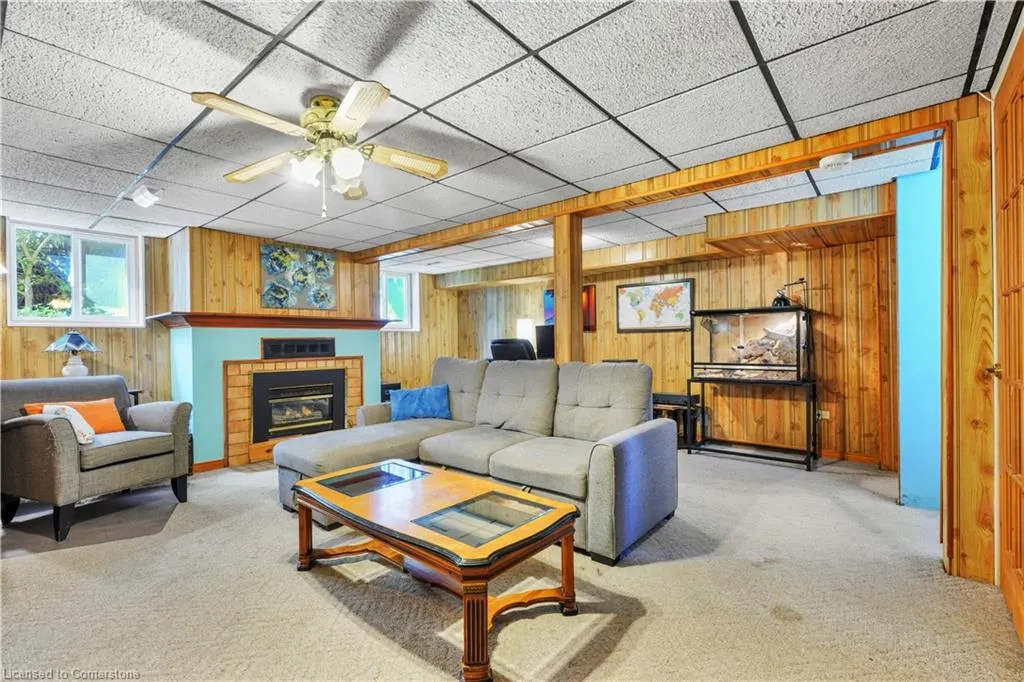 446 Drummerhill Crescent