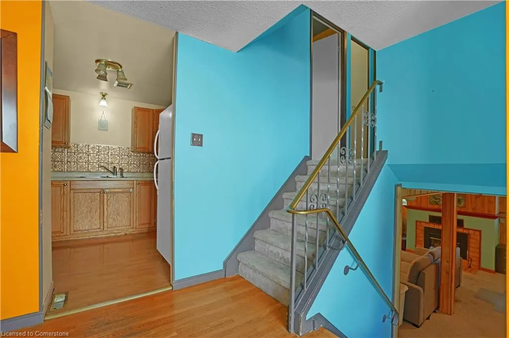 446 Drummerhill Crescent