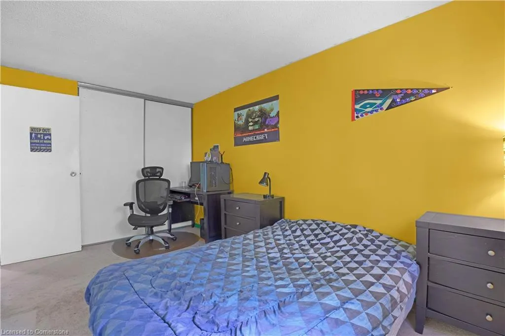 446 Drummerhill Crescent