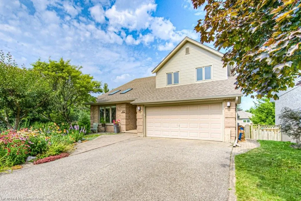 482 Appledale Crescent