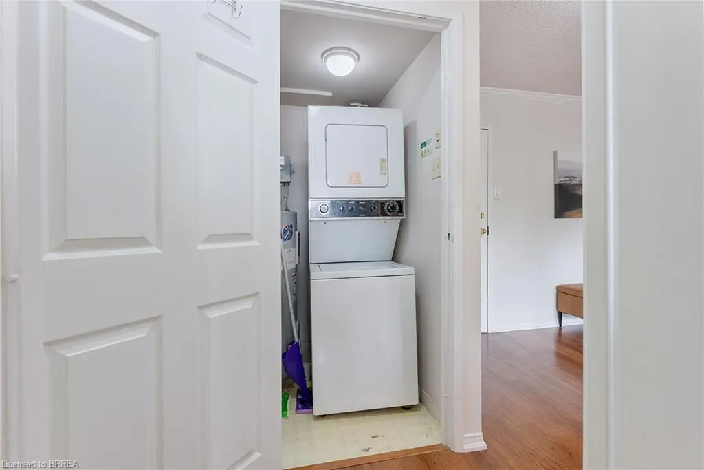 9 Bonheur Court, #212