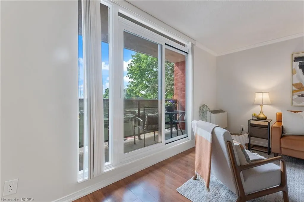 9 Bonheur Court, #212