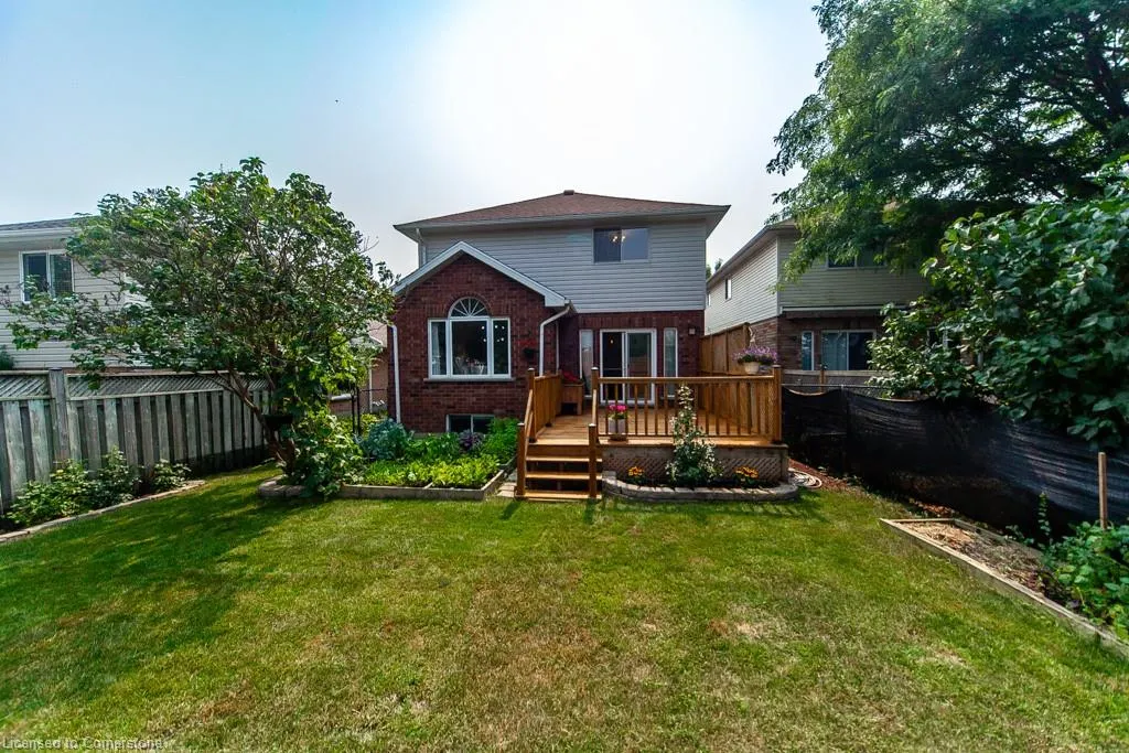 579 Windjammer Way