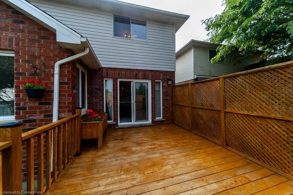 579 Windjammer Way