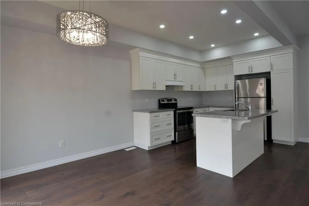 98 Shoreview Place, #6