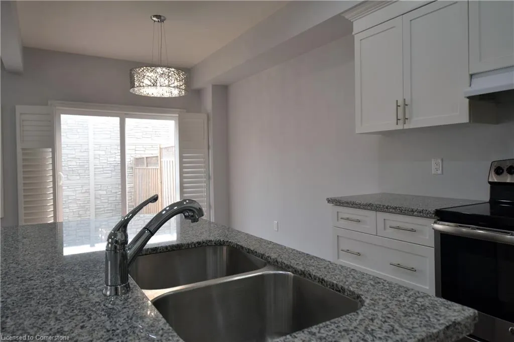 98 Shoreview Place, #6