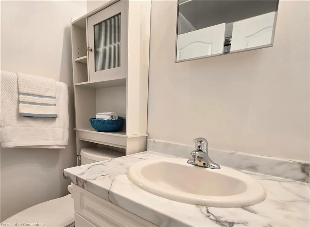 10 Isherwood Avenue, #5