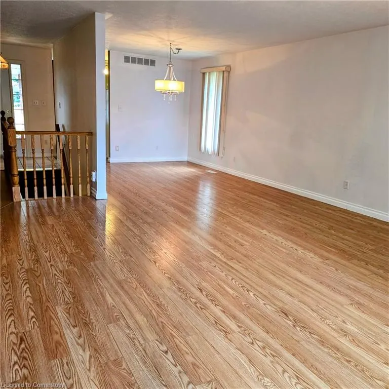10 Isherwood Avenue, #5