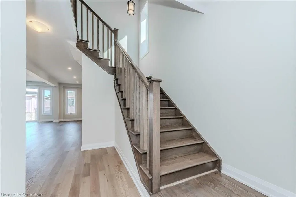 552 Balsam Poplar Street