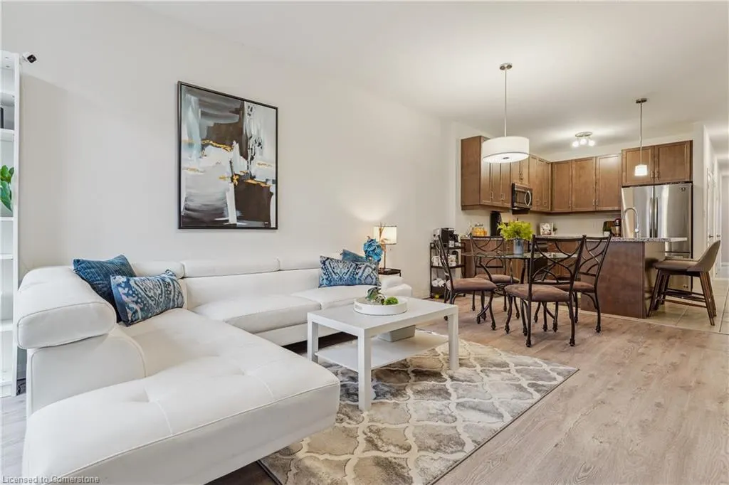 18 South Coast Circle
