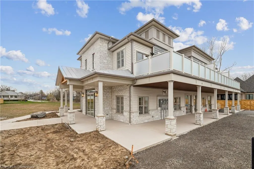 18 South Coast Circle