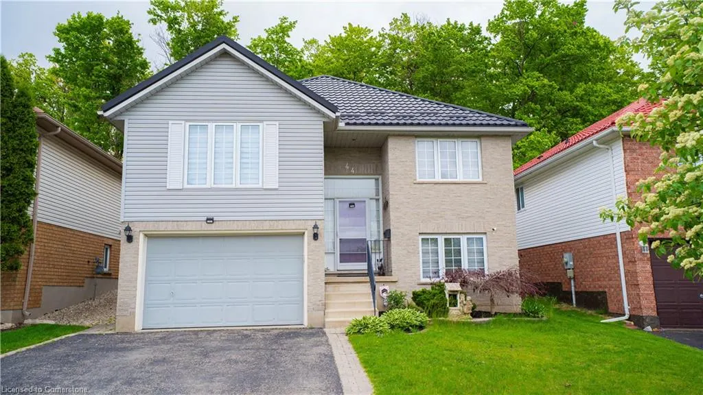 44 Dunnigan Drive E