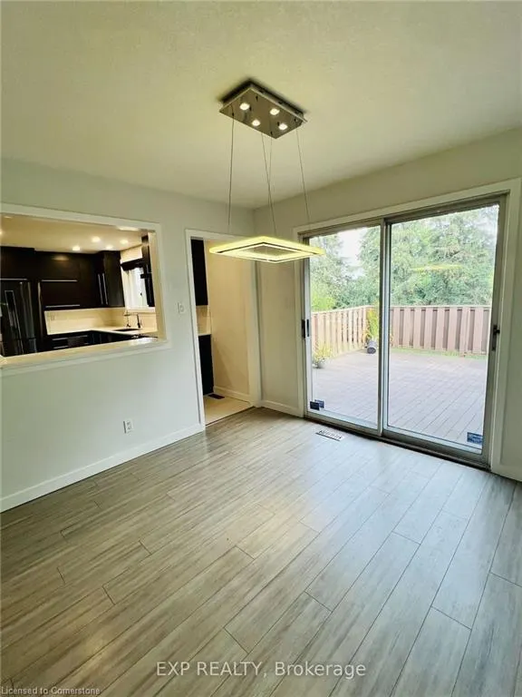 213 Northlake Drive