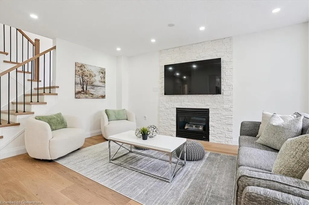 54 Ivybridge Drive