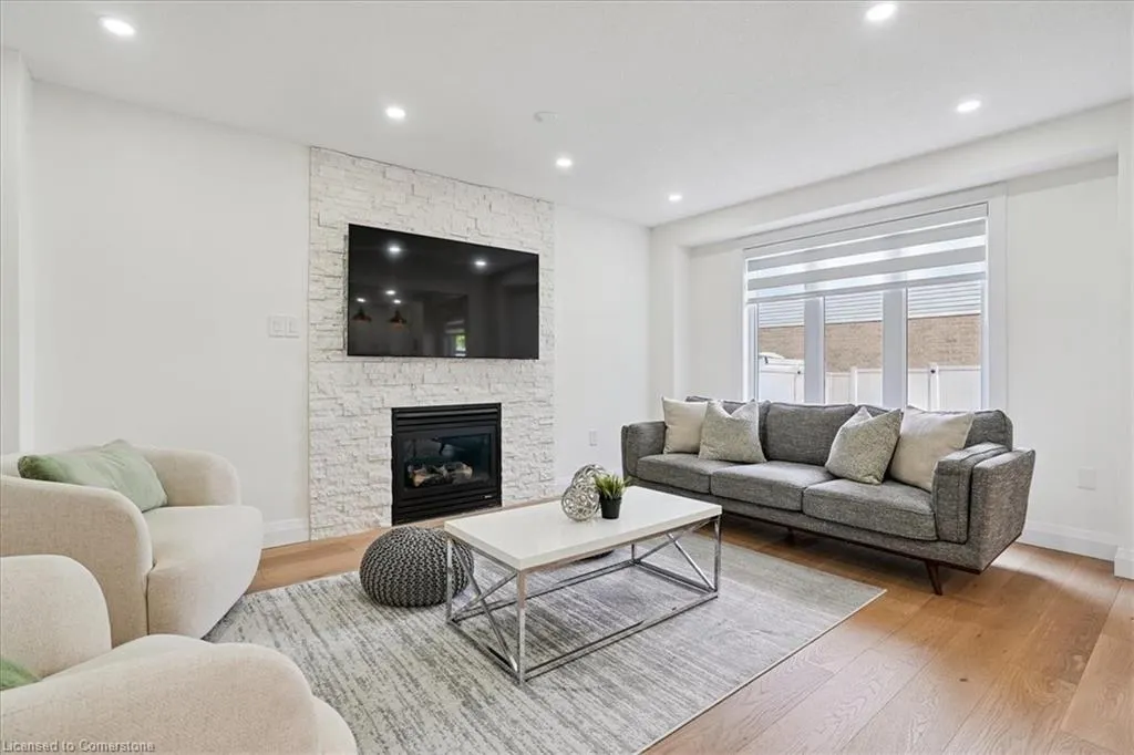 54 Ivybridge Drive