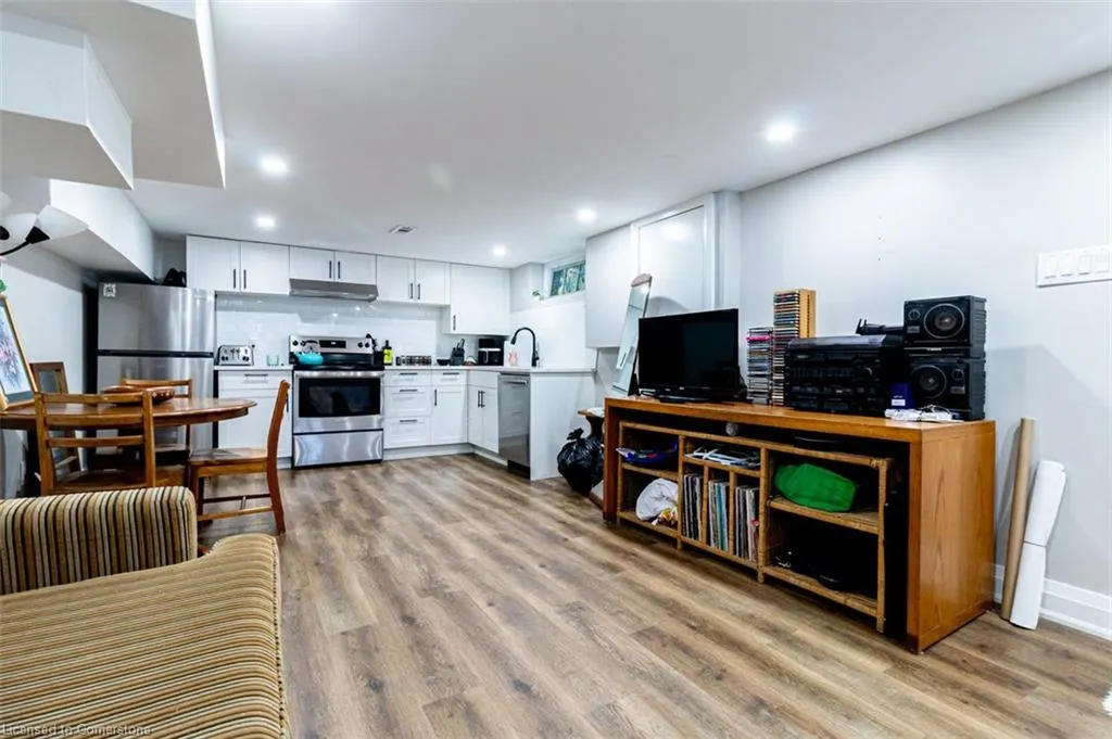 773 Lawrence Road