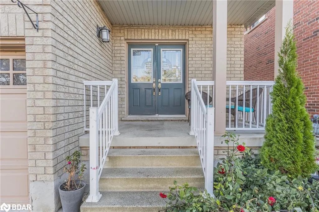 31 Connaught Lane