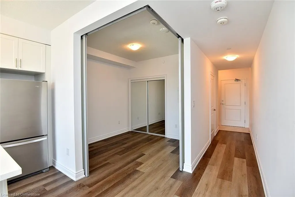 450 Dundas Street, #612