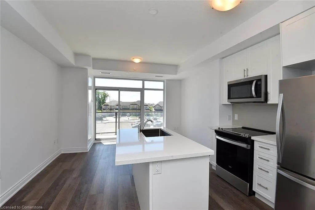 450 Dundas Street, #612