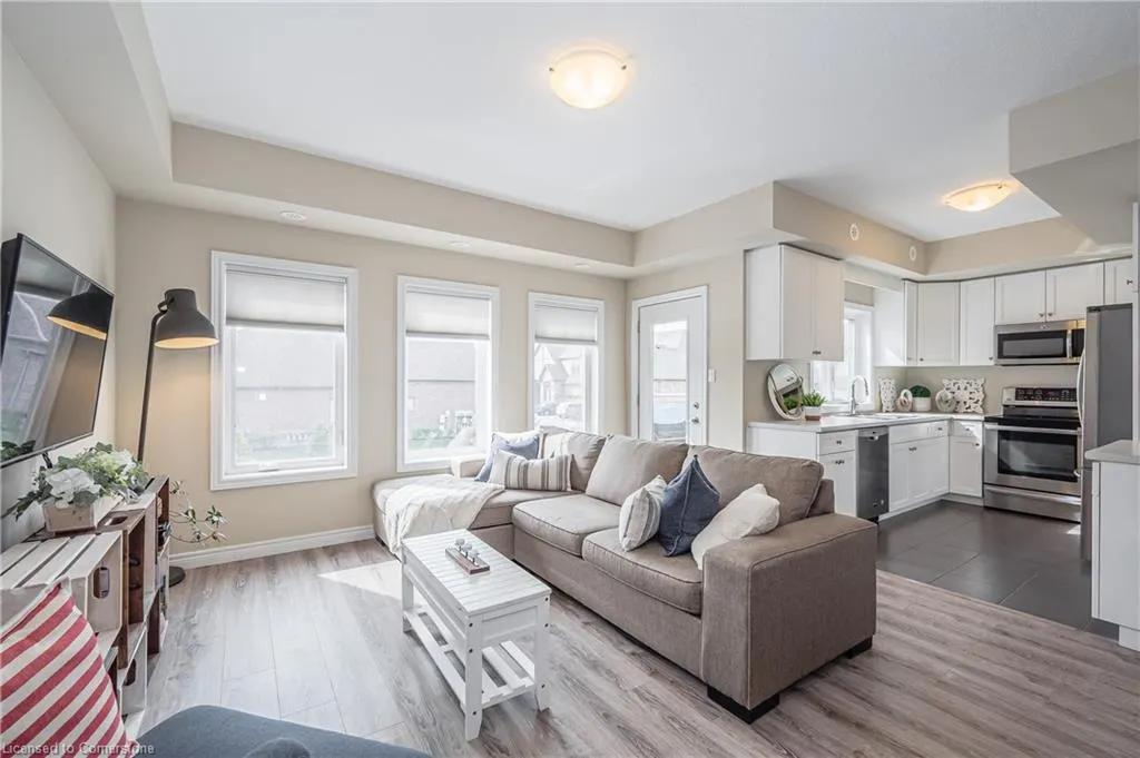 39 Kay Crescent, #13
