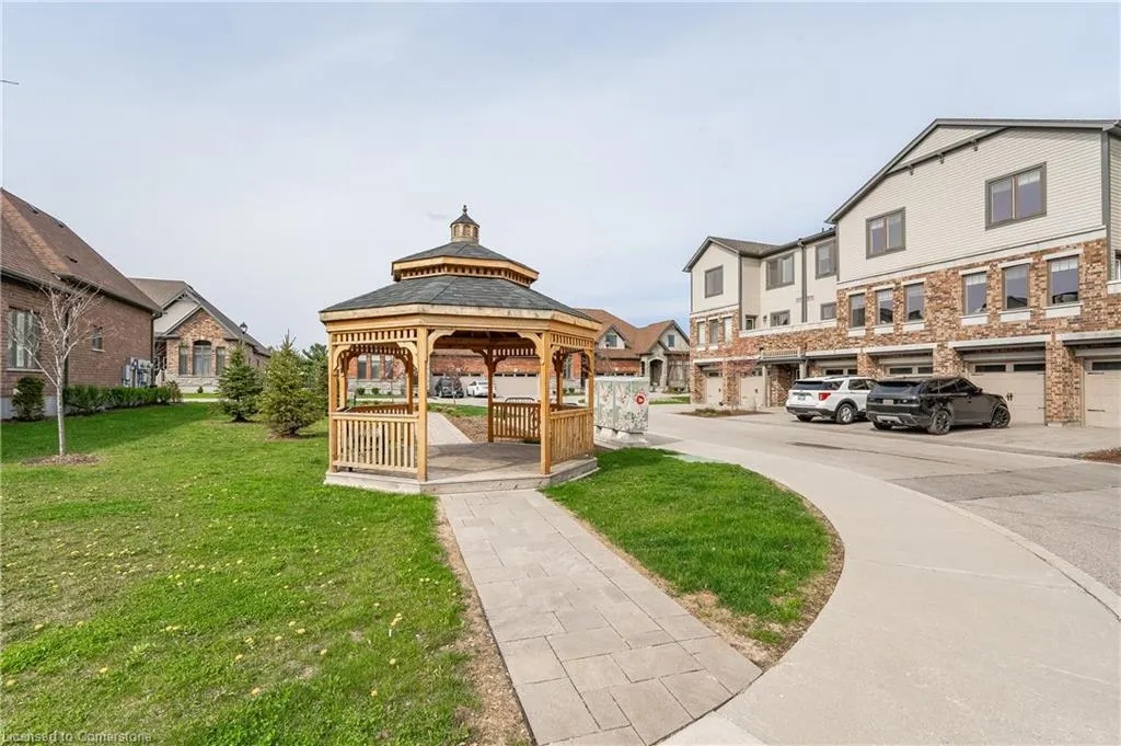 39 Kay Crescent, #13