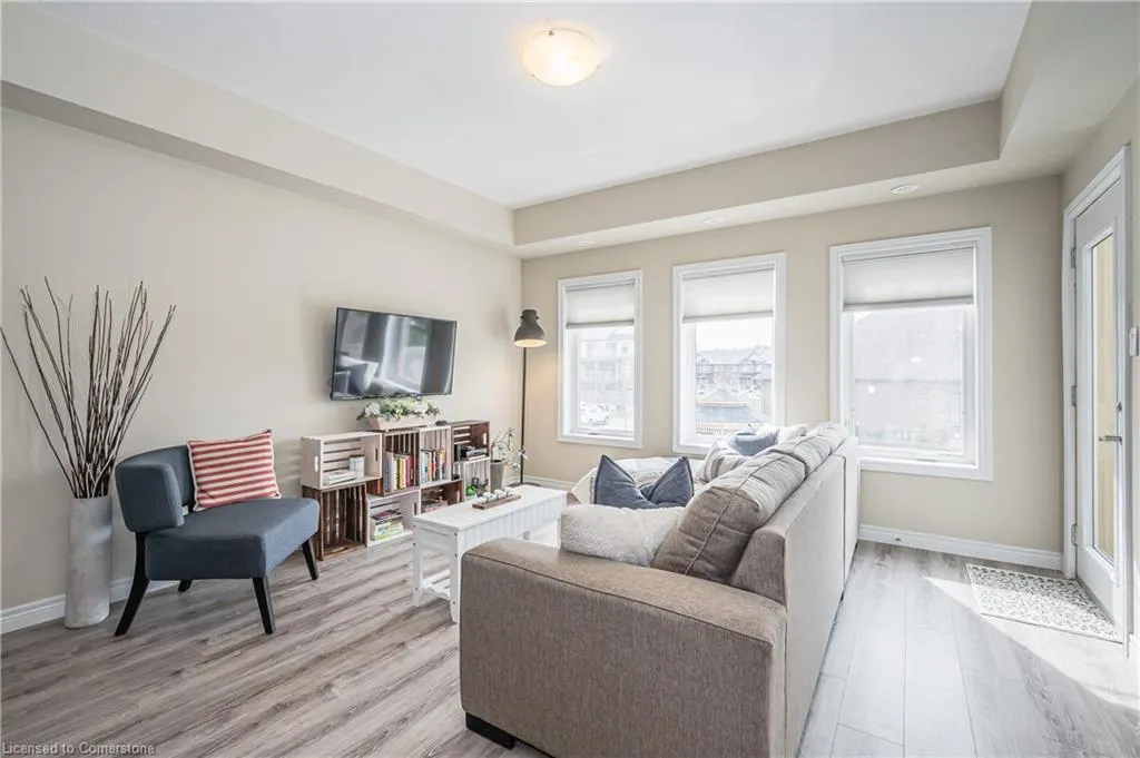 39 Kay Crescent, #13