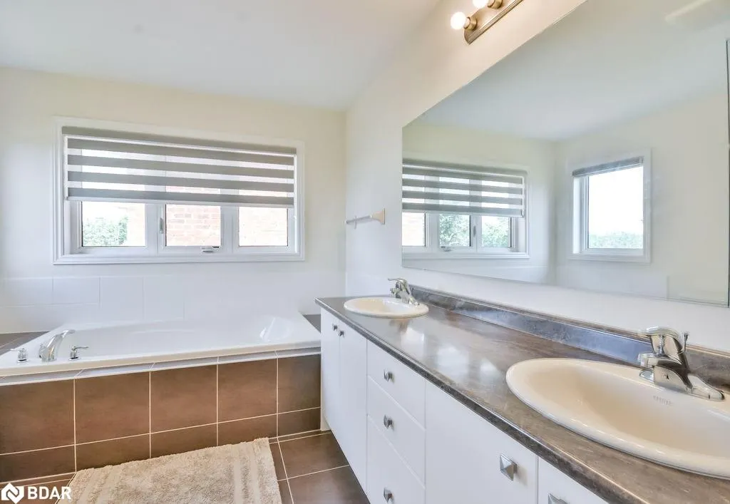 53 Rugman Crescent