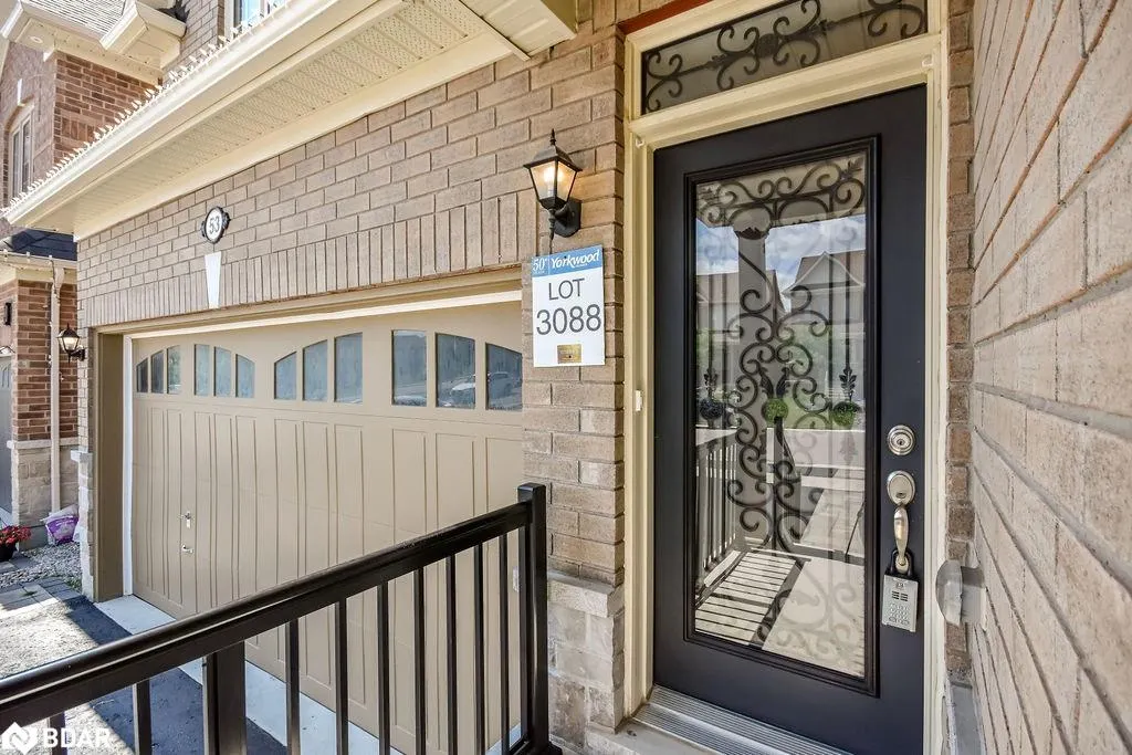 53 Rugman Crescent