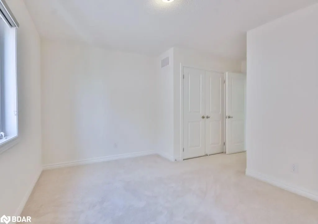53 Rugman Crescent