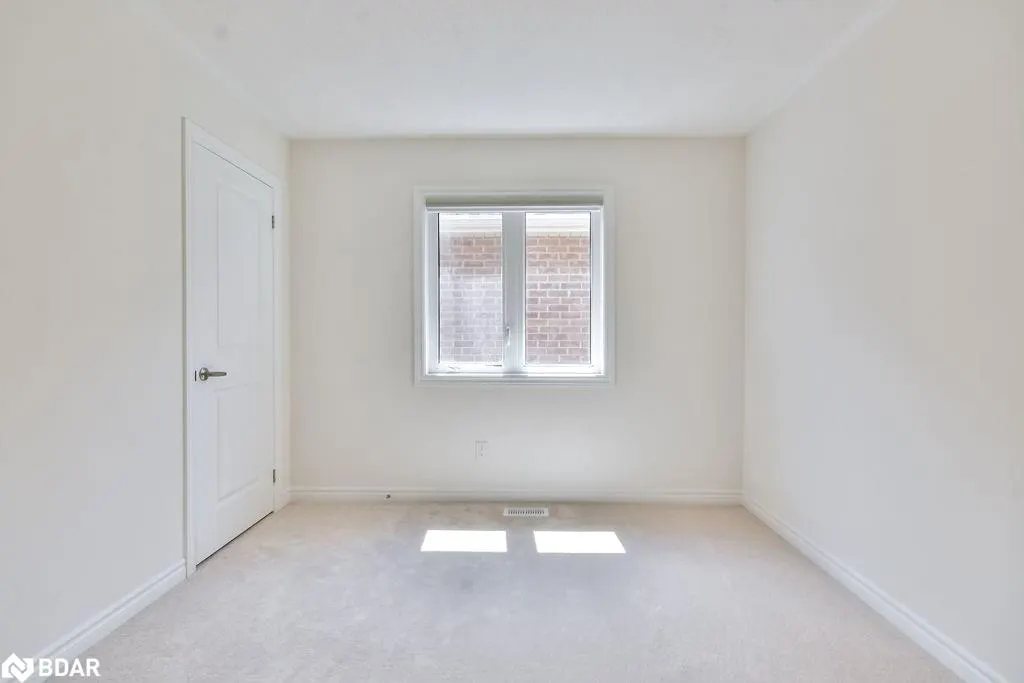 53 Rugman Crescent