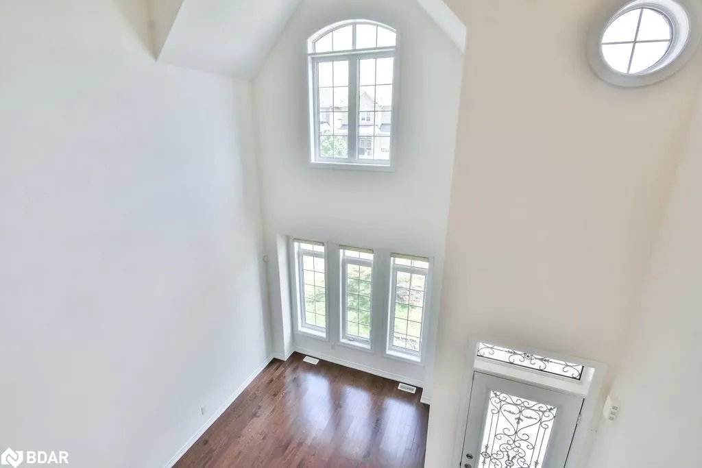53 Rugman Crescent