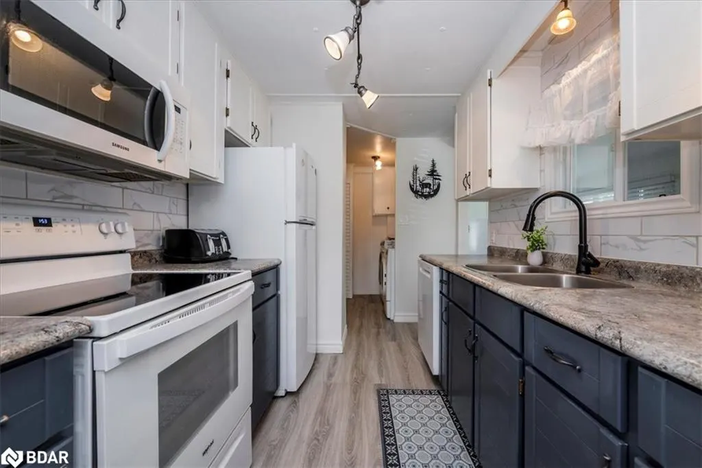 3 Weeping Willow Drive