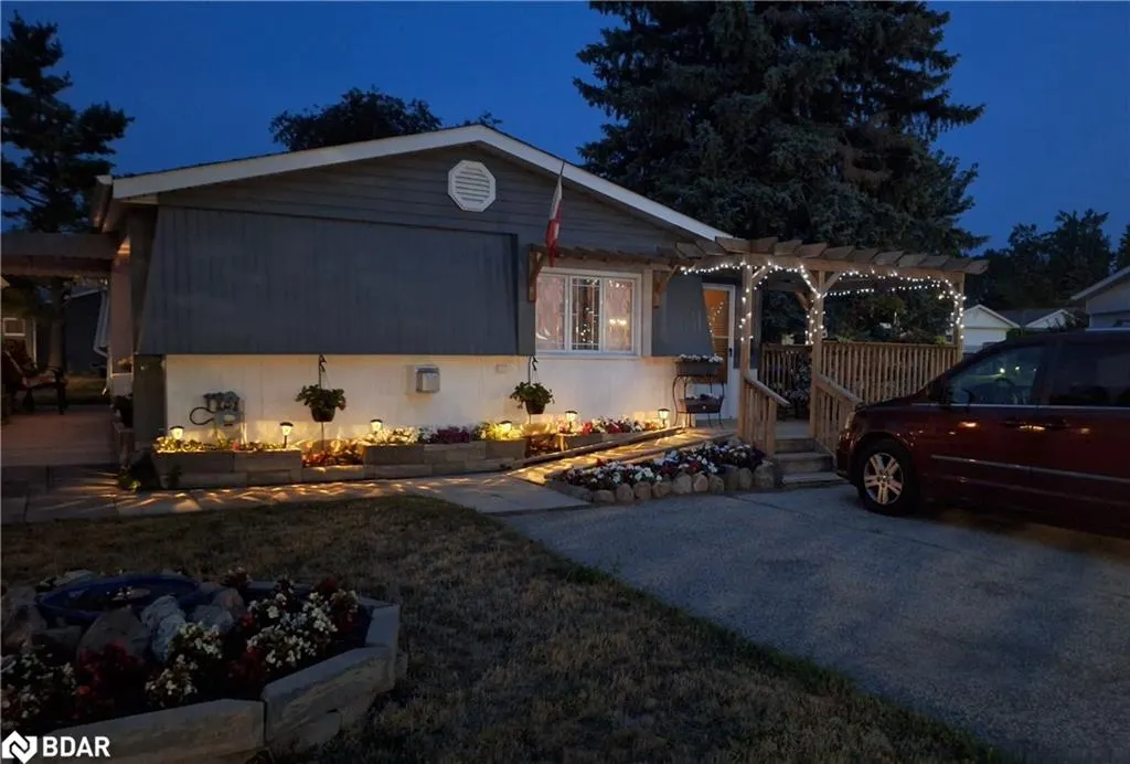 3 Weeping Willow Drive