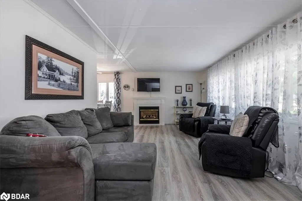 3 Weeping Willow Drive