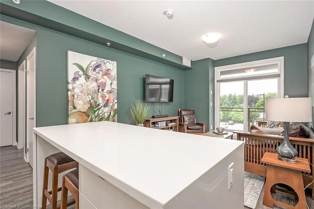 457 Plains Road E, #302