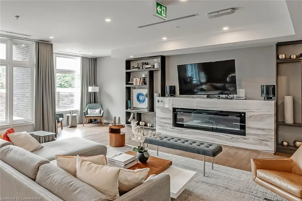 457 Plains Road E, #302