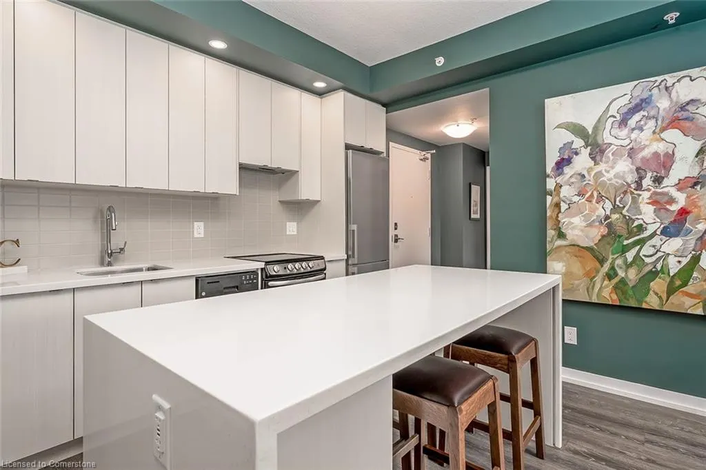 457 Plains Road E, #302