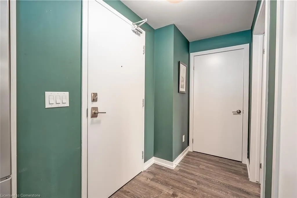 457 Plains Road E, #302