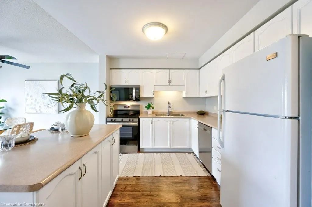 84 Westmeadow Drive, #2
