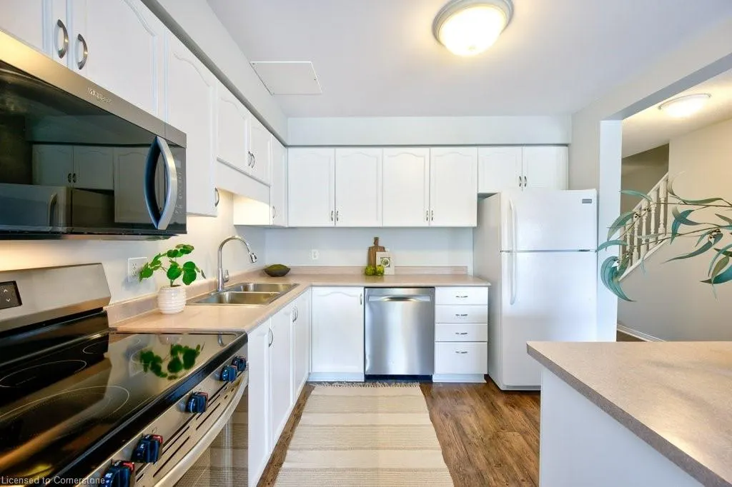 84 Westmeadow Drive, #2