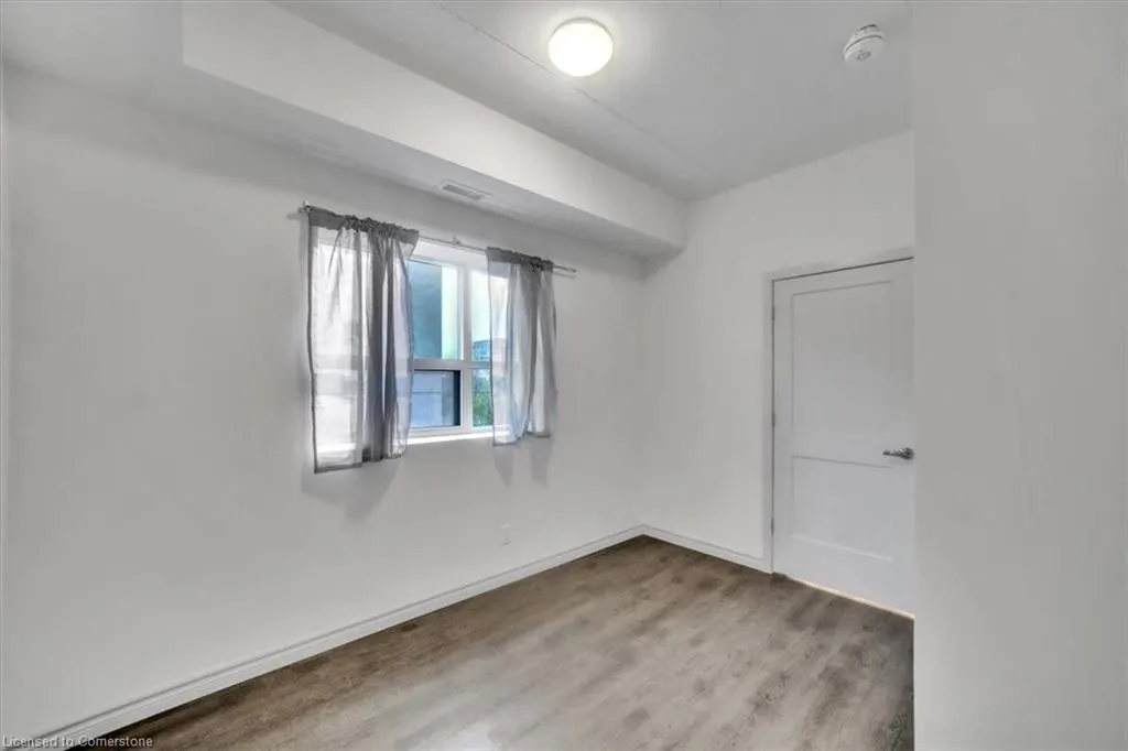 269 Sunview Street, #205