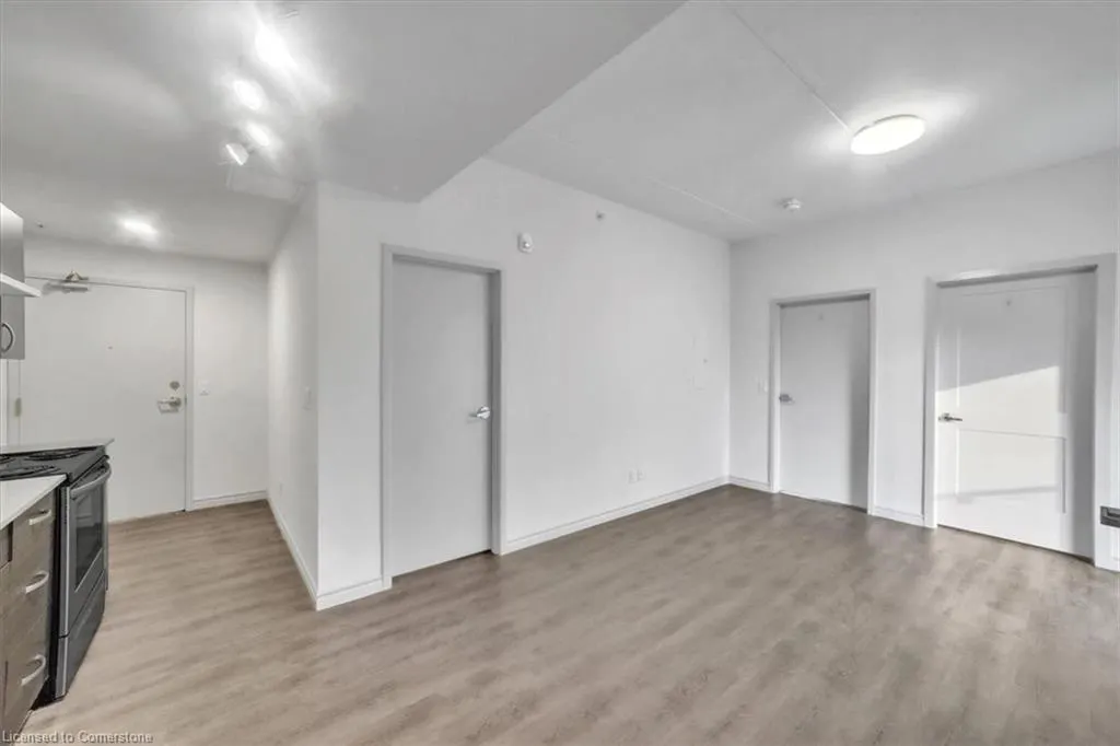 269 Sunview Street, #205